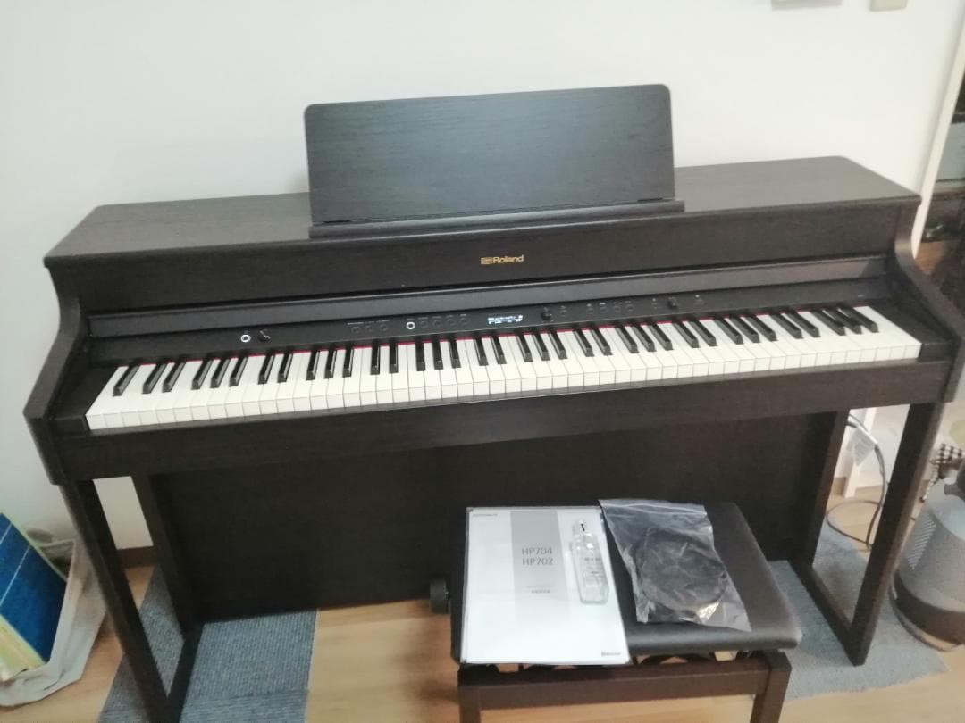 再値下げします。ローランド電子ピアノHP 702-DR