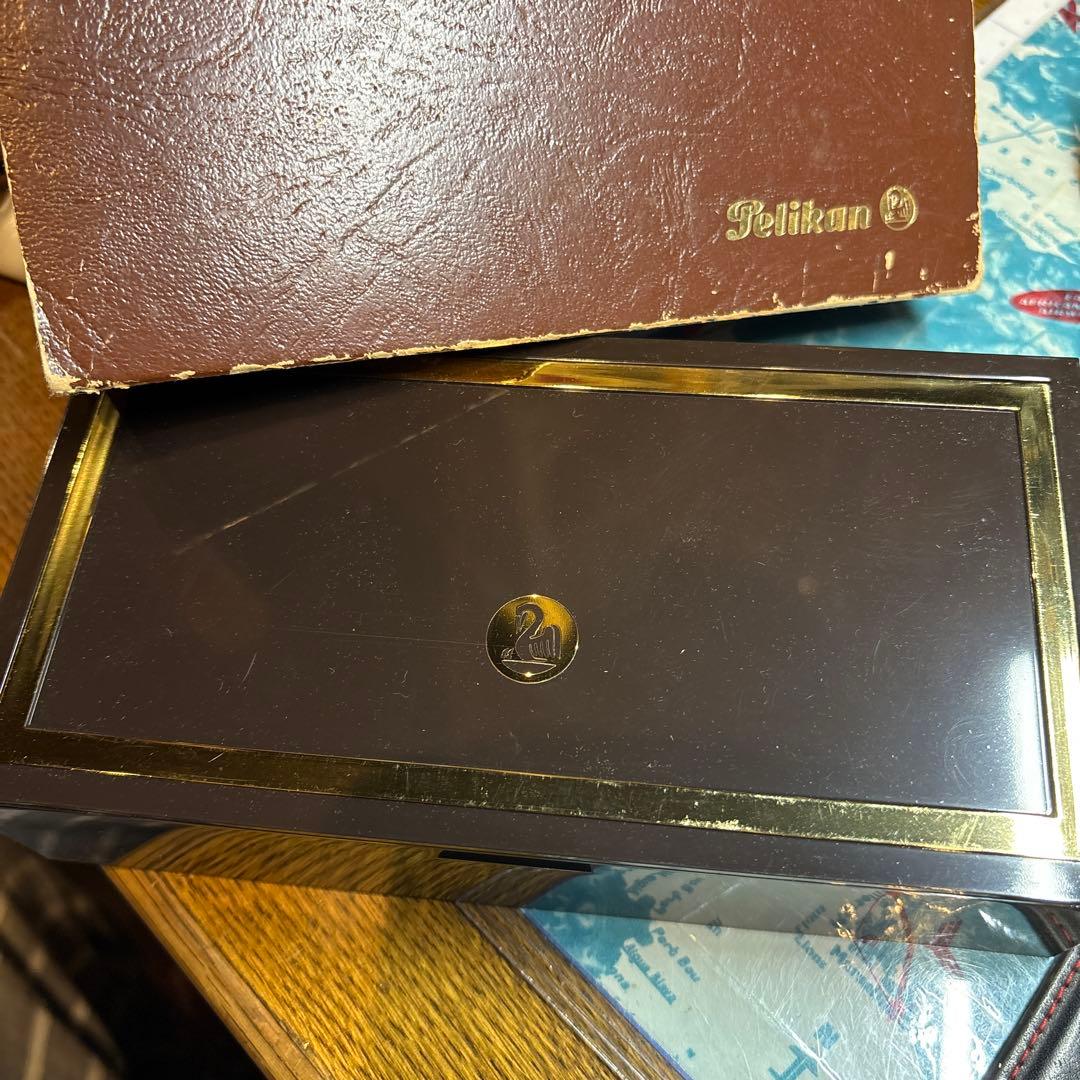 ペリカン万年筆　M200 ケース入りセット　新品 1989年以前のモデルです