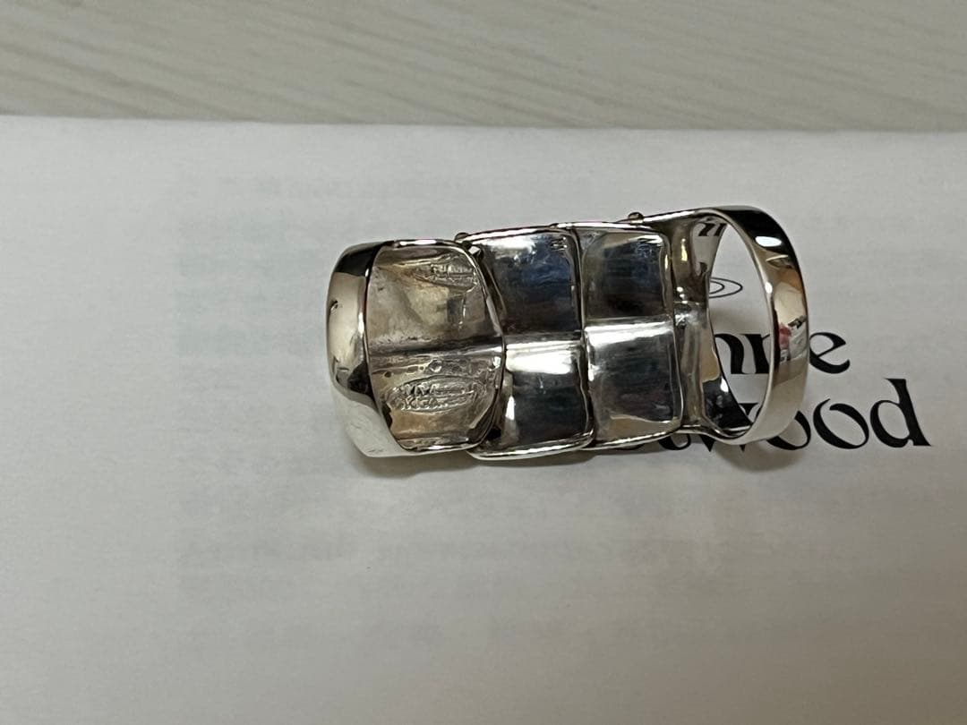 VivienneWestWood アーマーリング