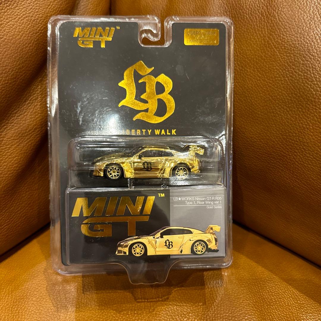 MINI GT LIBERTY WALK ゴールドミニカー4台セット