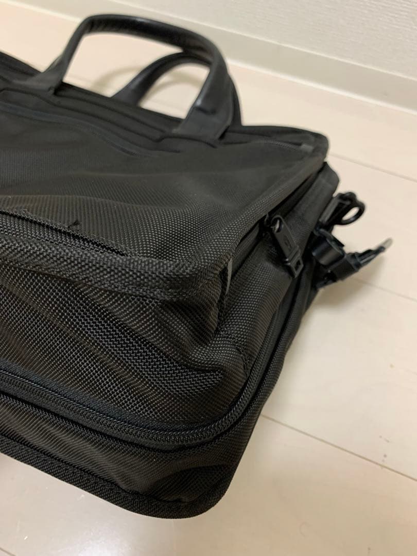 TUMI ビジネスバッグ 26141D2