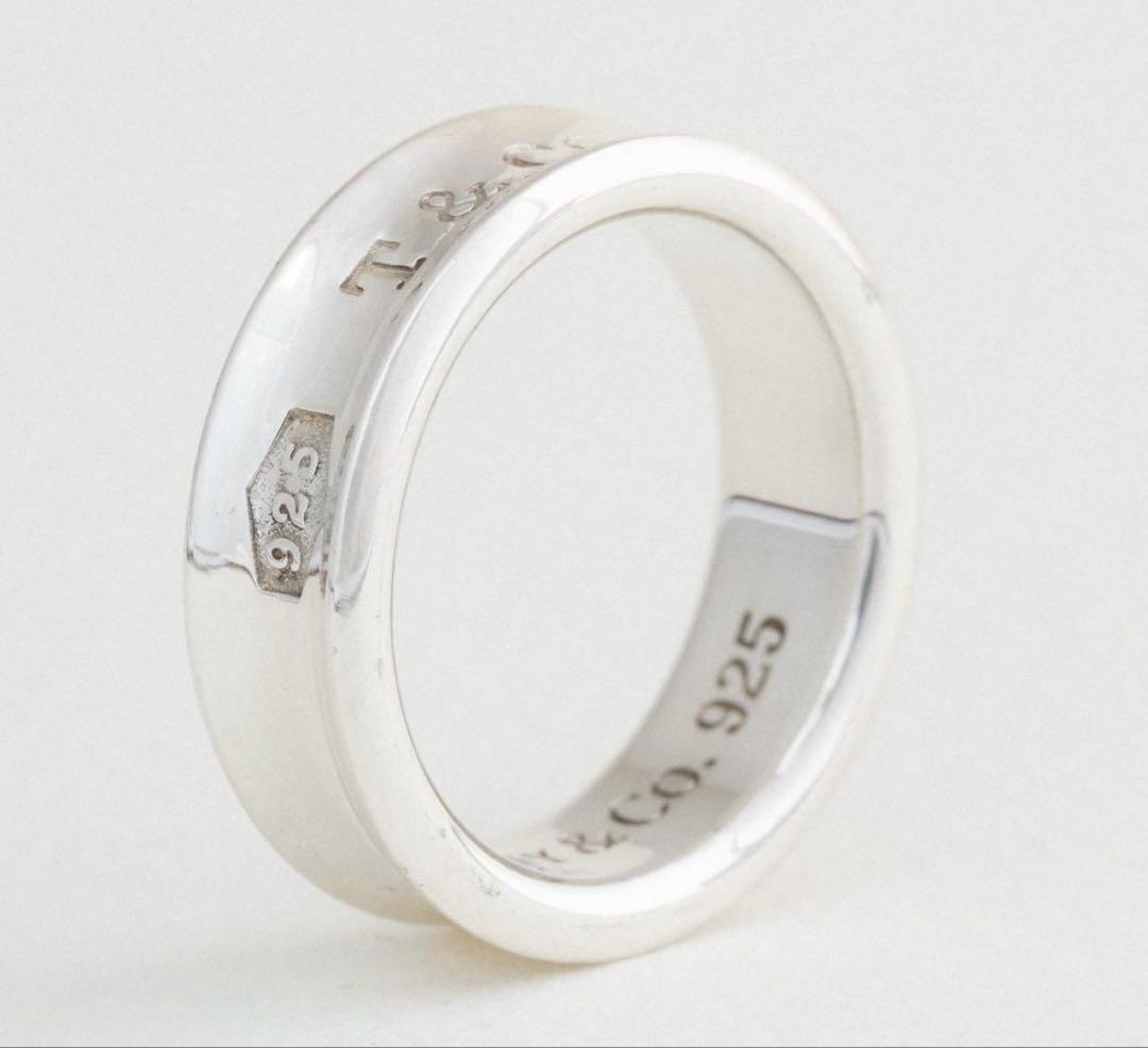 【美品】Tiffany & Co. ナローリング 16号