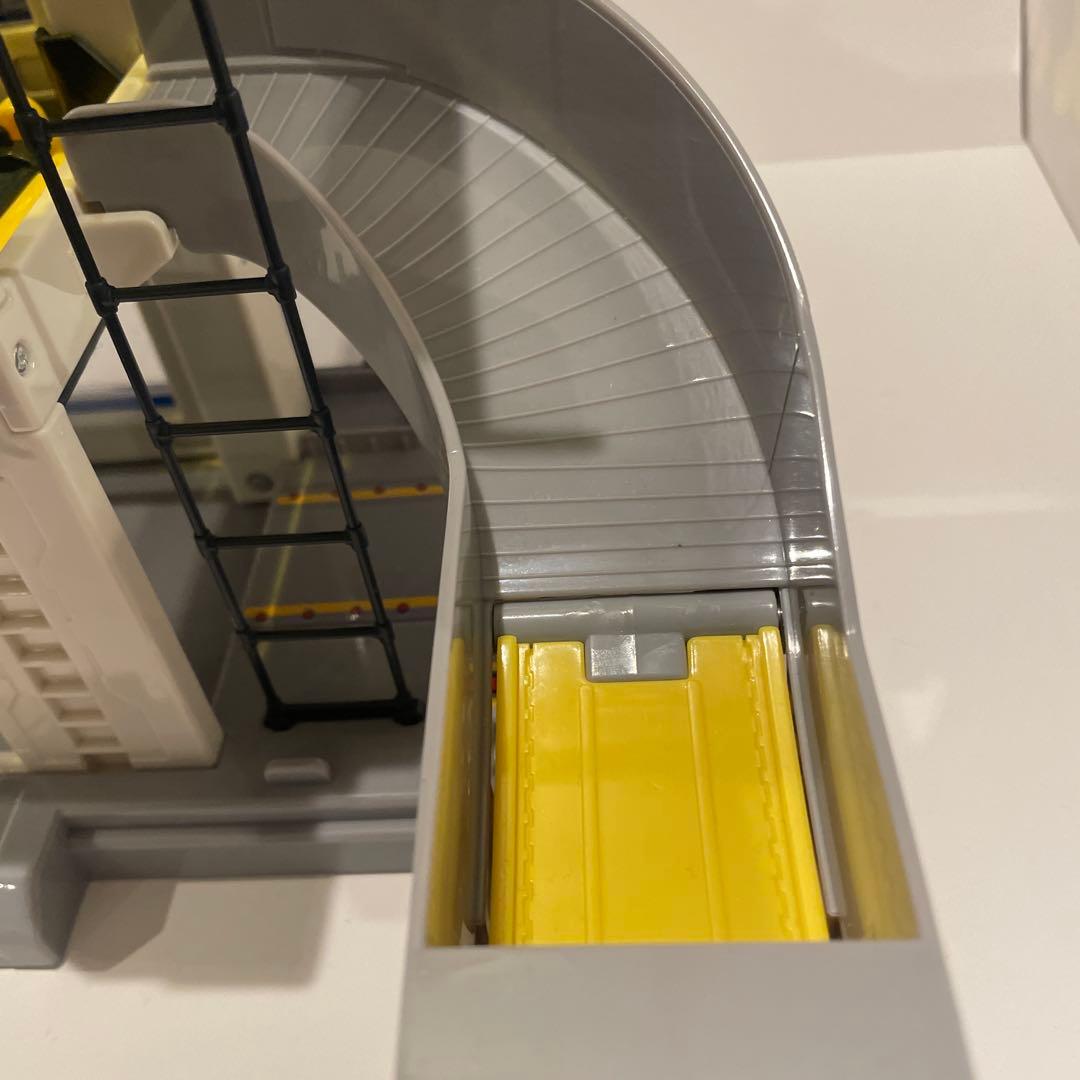 トミカ ハイパーブルーポリス ステーション 動作確認済み 美品