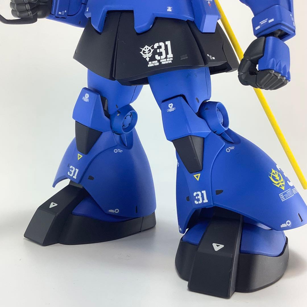 HGUC MS-09 ドム（ランバ・ラル専用機） 塗装済完成品 - メルカリ