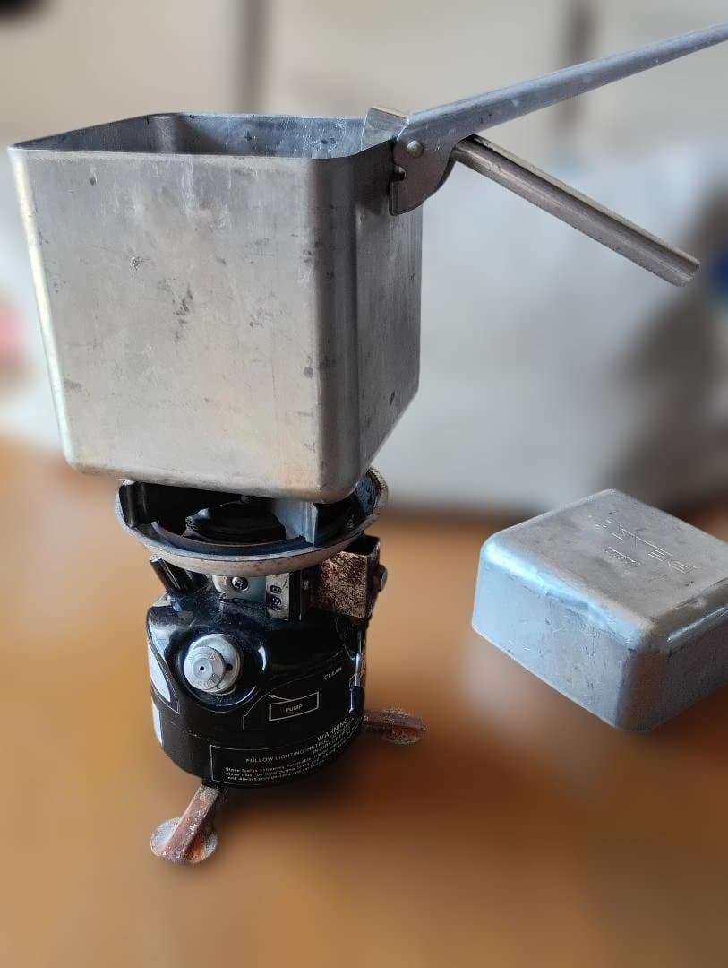 バーベキュー・調理用品 Coleman Peak1 Stove Model 400A