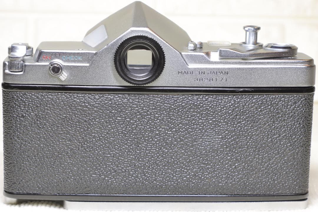 KONICA AUTOREX【父の防湿庫から発掘】SS良好・露出計不動・外観美品