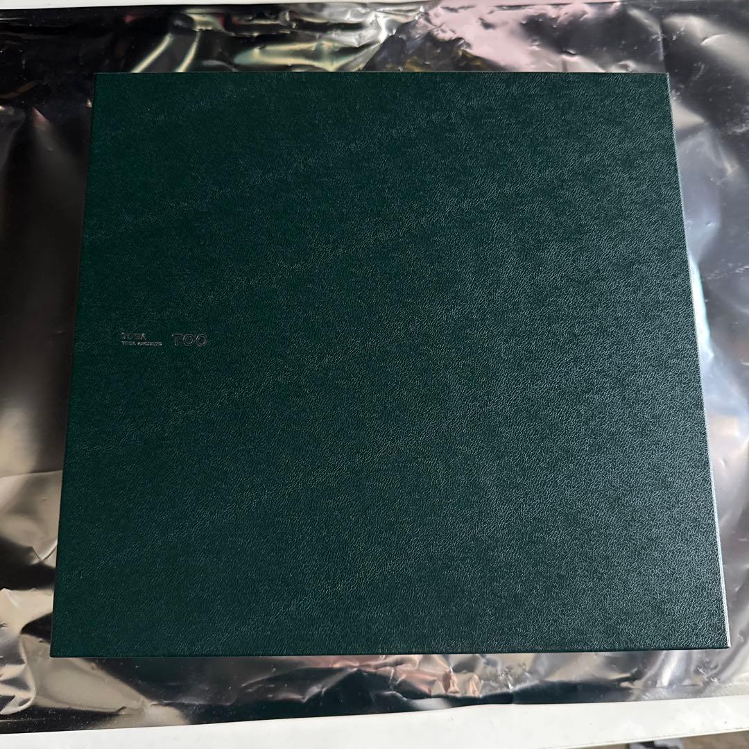 【TOGA TOO】レザーミニバッグ（ブラック）