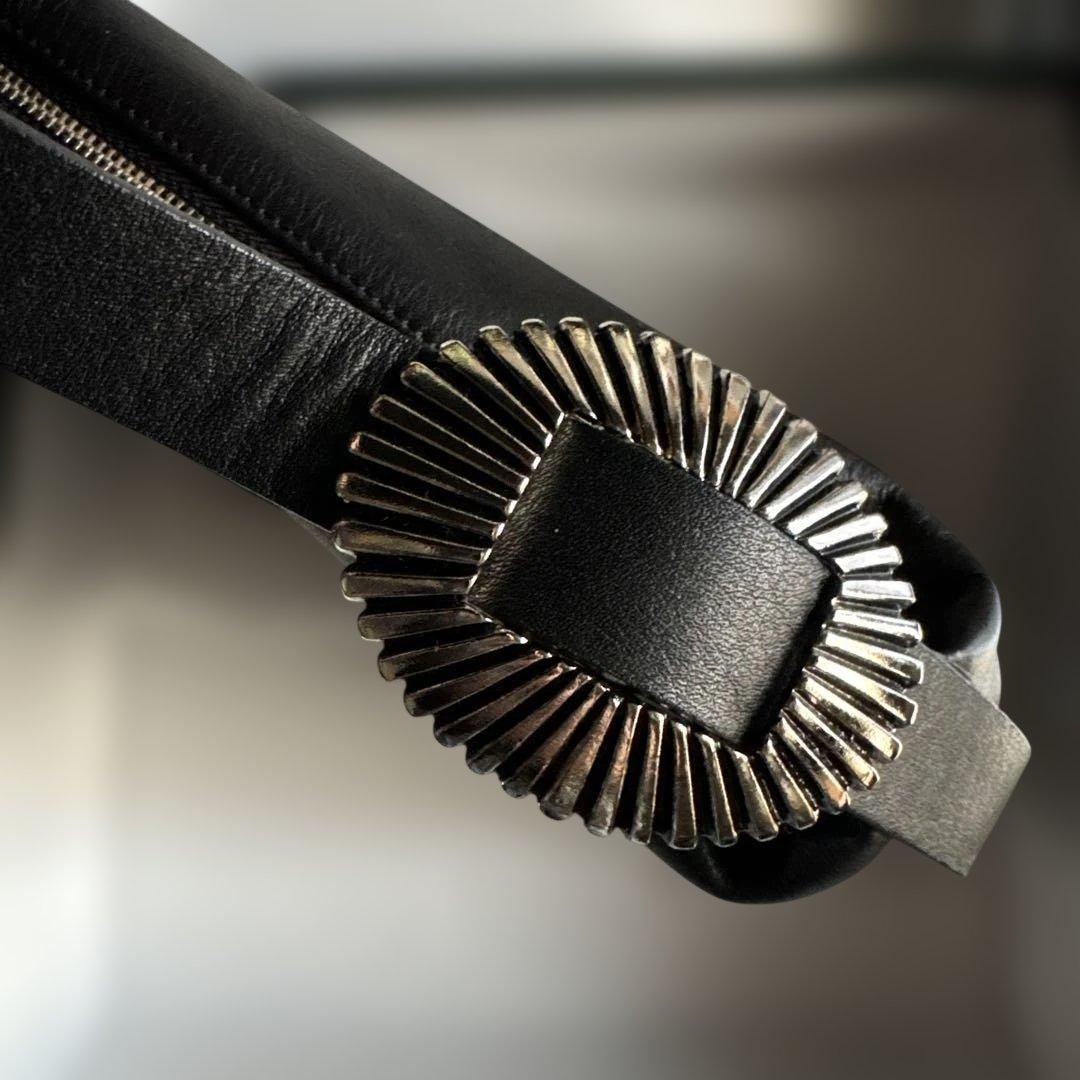 【TOGA TOO】レザーミニバッグ（ブラック）