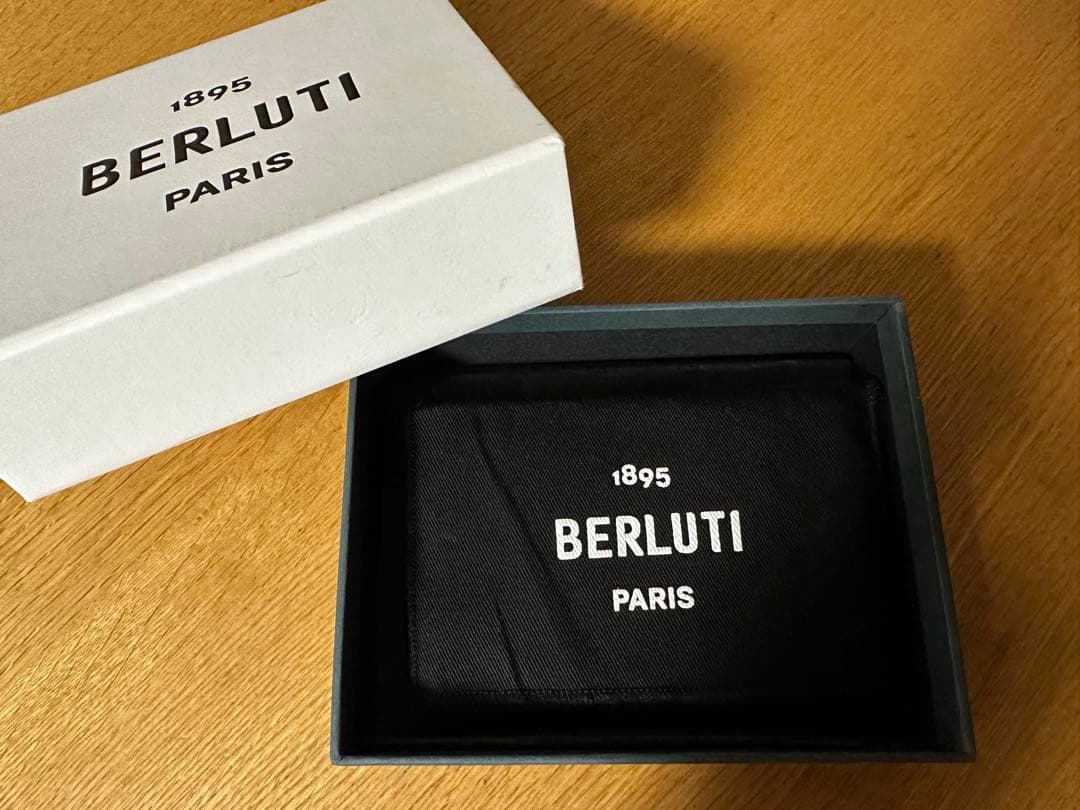 ベルルッティ 日本限定販売 インブイア デッドストック ボックスカーフ