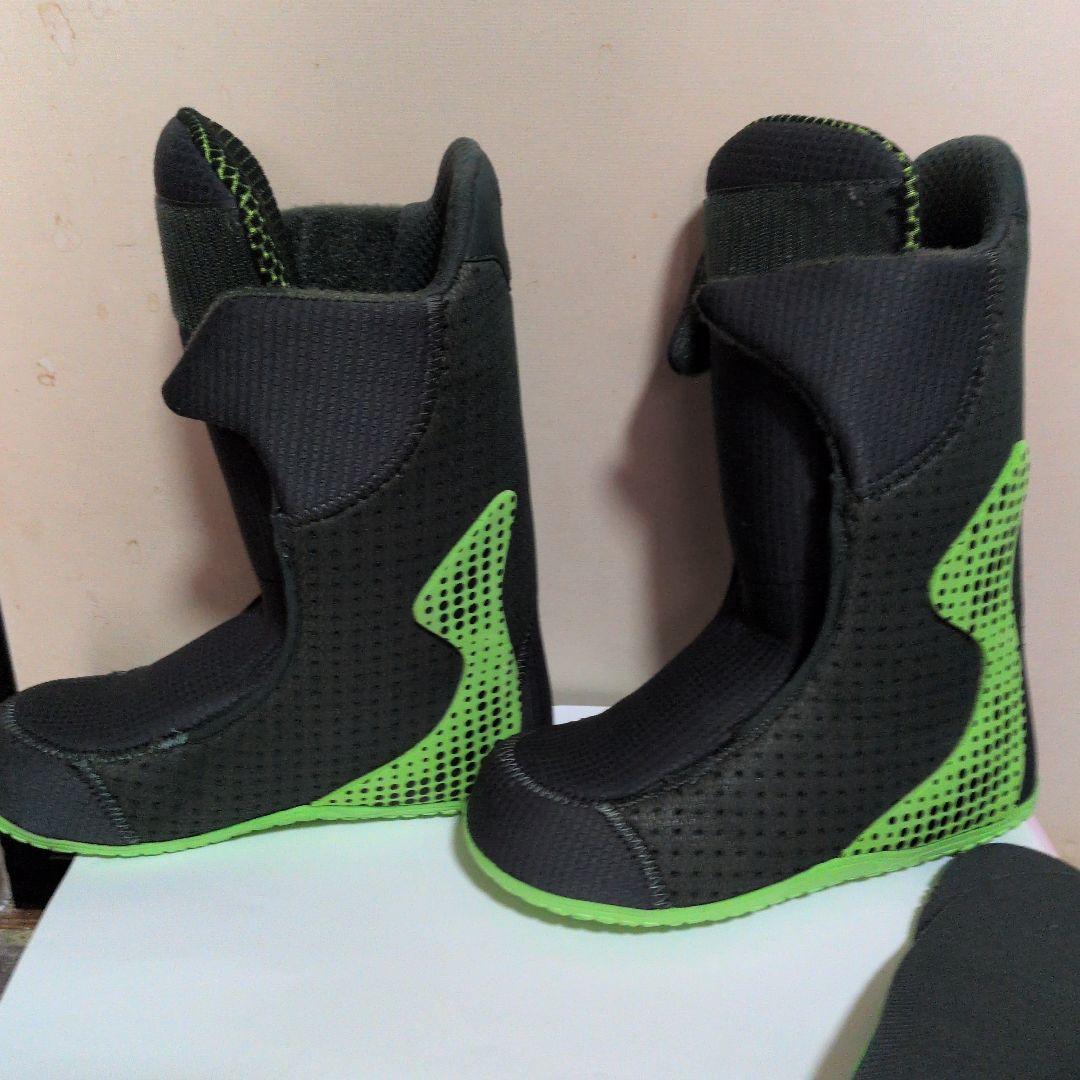 Burton ブーツインナーのみ　 Life liner 7M 25cm