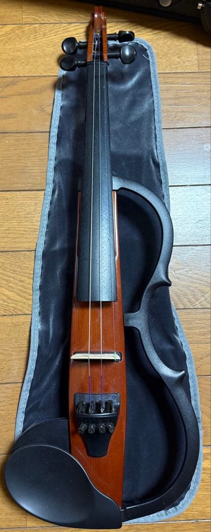 YAMAHA ヤマハ　サイレントバイオリン　SV-120