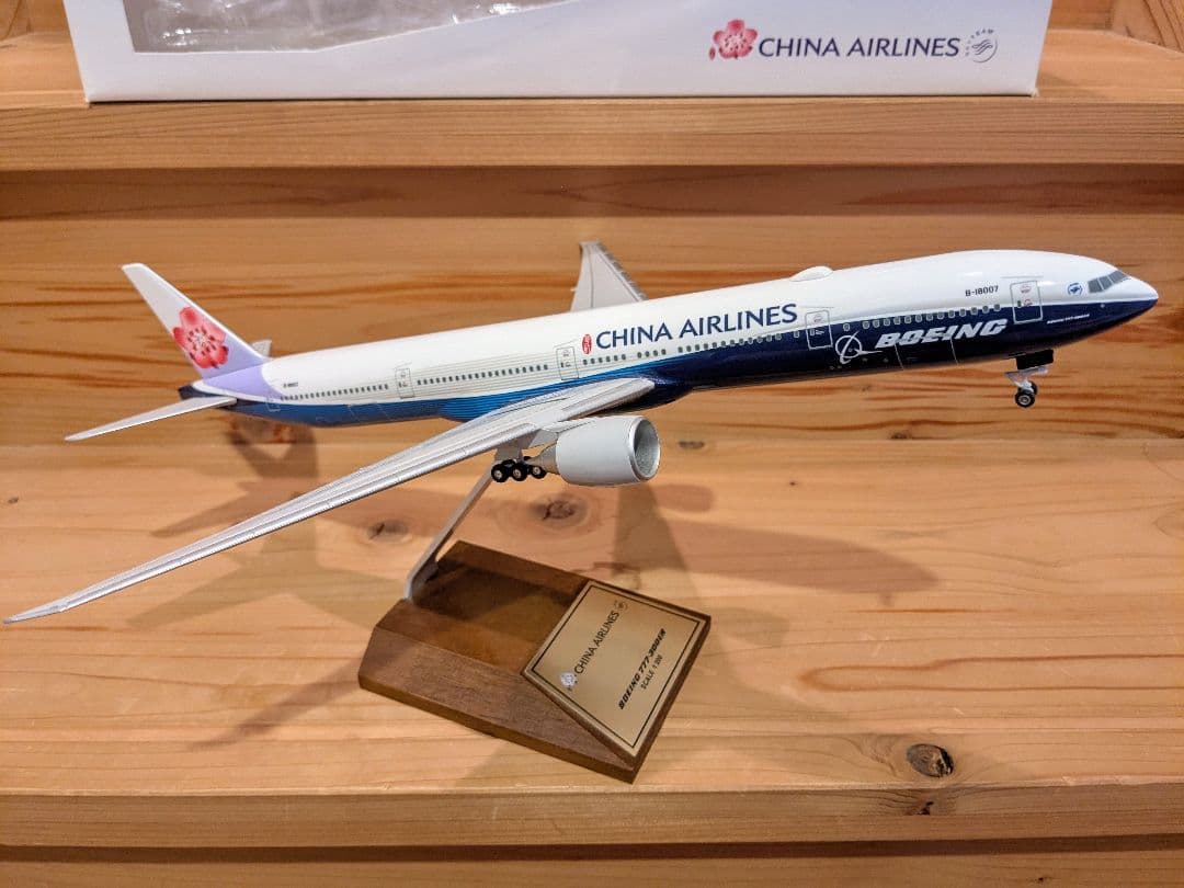 エバーライズ CHINA AIRLINES 777-300ER 1/200