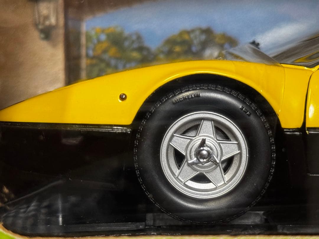 京商1/18 フェラーリ512BB イエロー ⭐︎希少初期パッケージ新品未展示品⭐︎