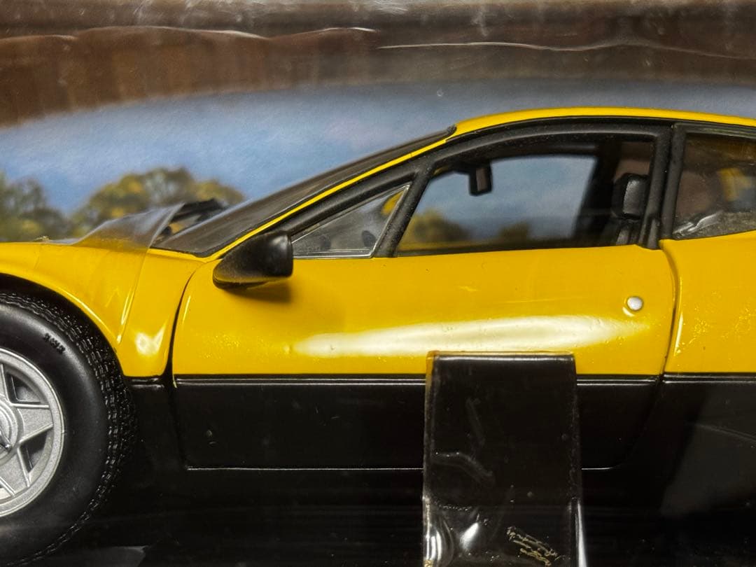 京商1/18 フェラーリ512BB イエロー ⭐︎希少初期パッケージ新品未展示品⭐︎