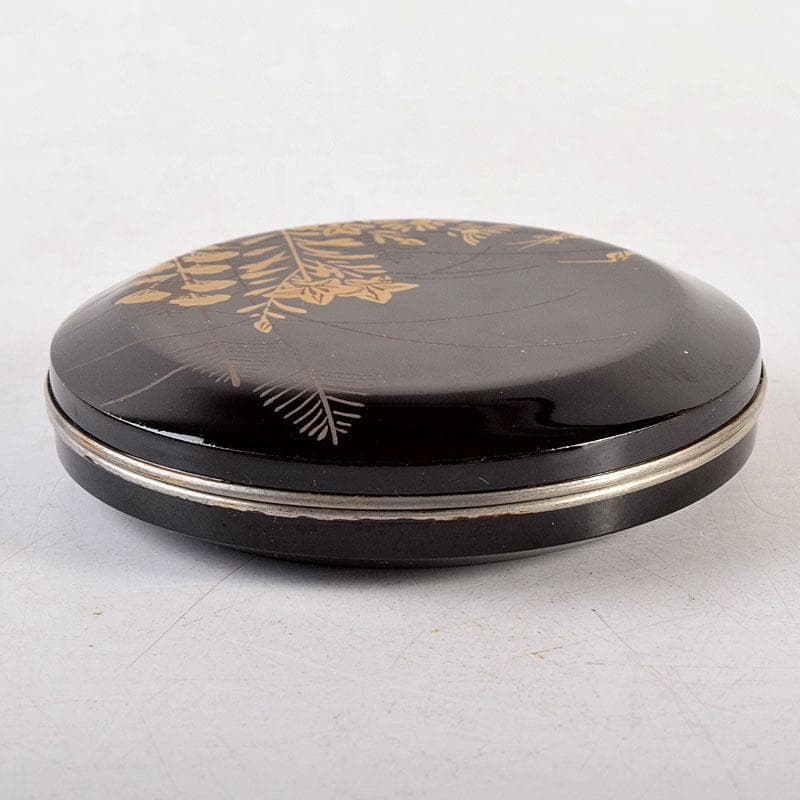 茶道具　黒漆　秋草蒔絵　香合　時代箱　V 8312