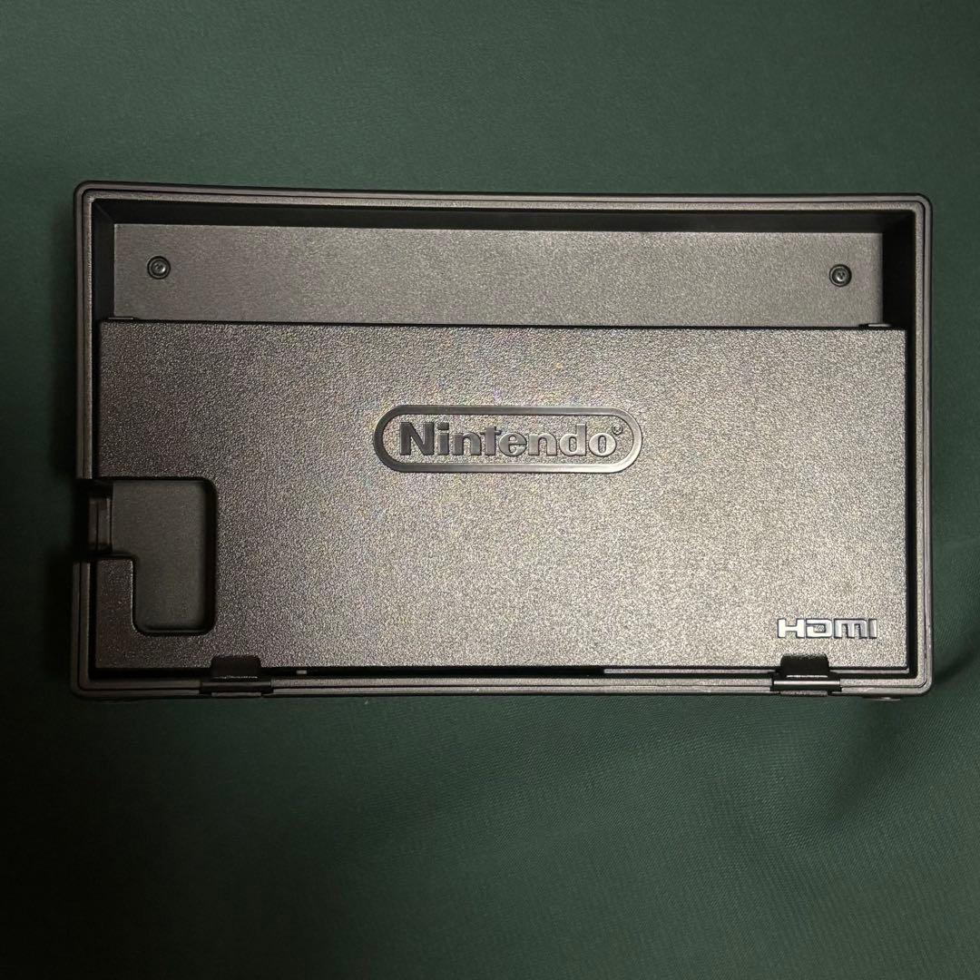 Nintendo Switch 本体 赤/青/緑ジョイコン