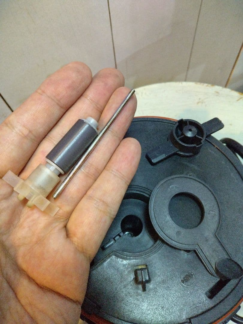 今週限定値下げ】60センチオーバーフローガラス水槽 とエーハイム2213