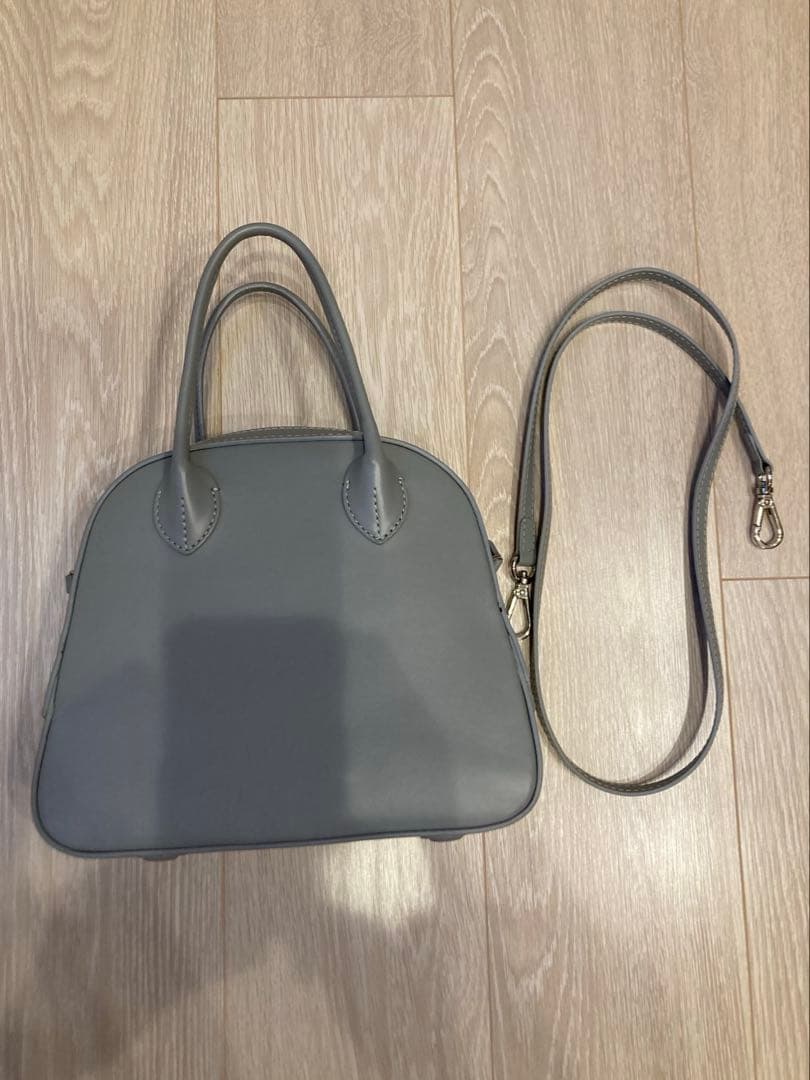 メゾンカナウ 佐藤佳菜子 別注 ラウンドボストン クラウド グレー