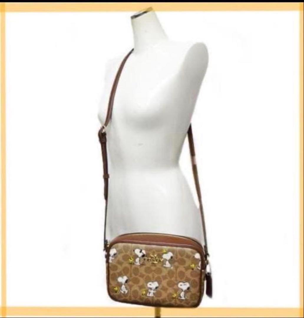 COACHコーチ ×スヌーピーコラボシグネチャーショルダーバッグ