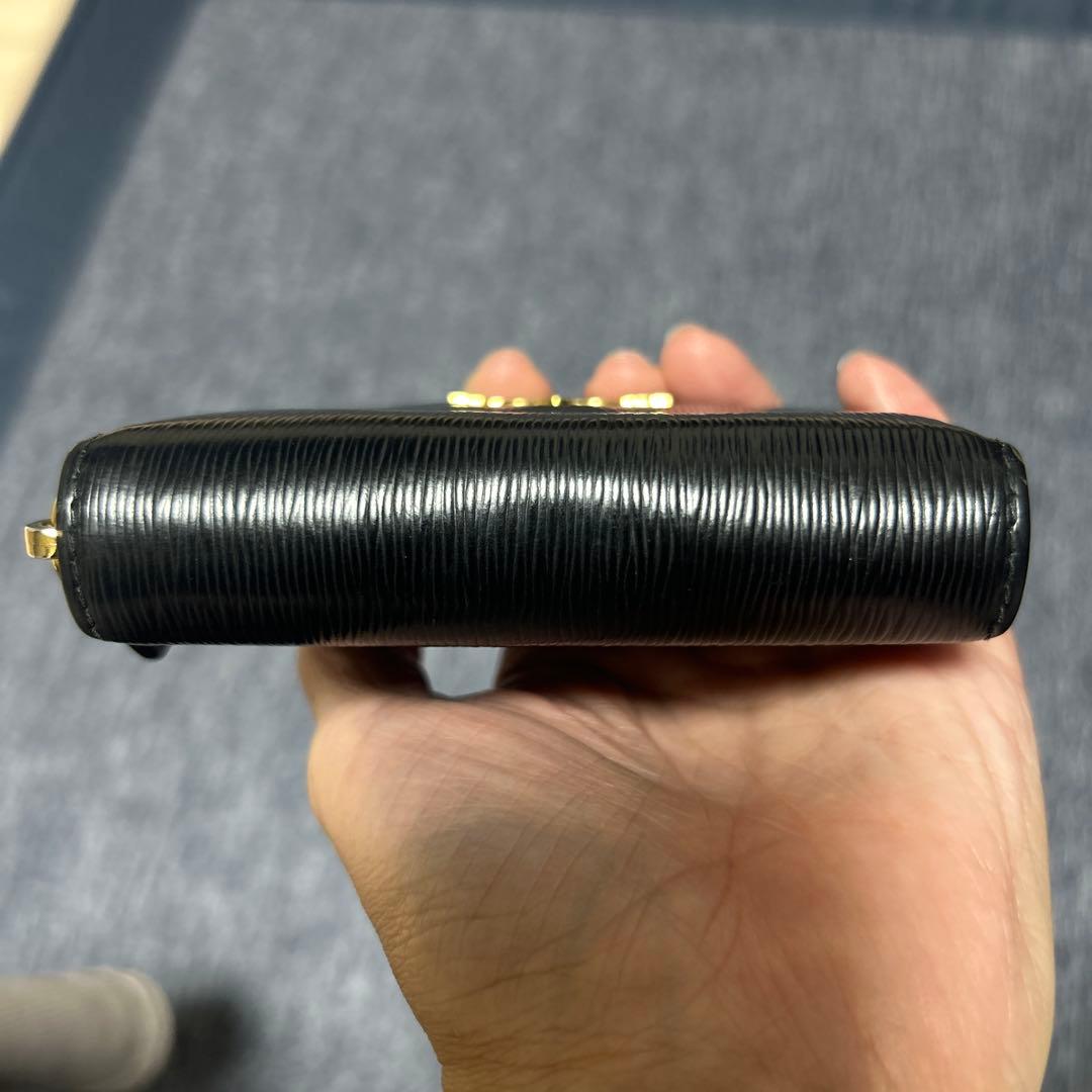 鑑定済‼︎期間限定出品‼︎PRADAケースNERO