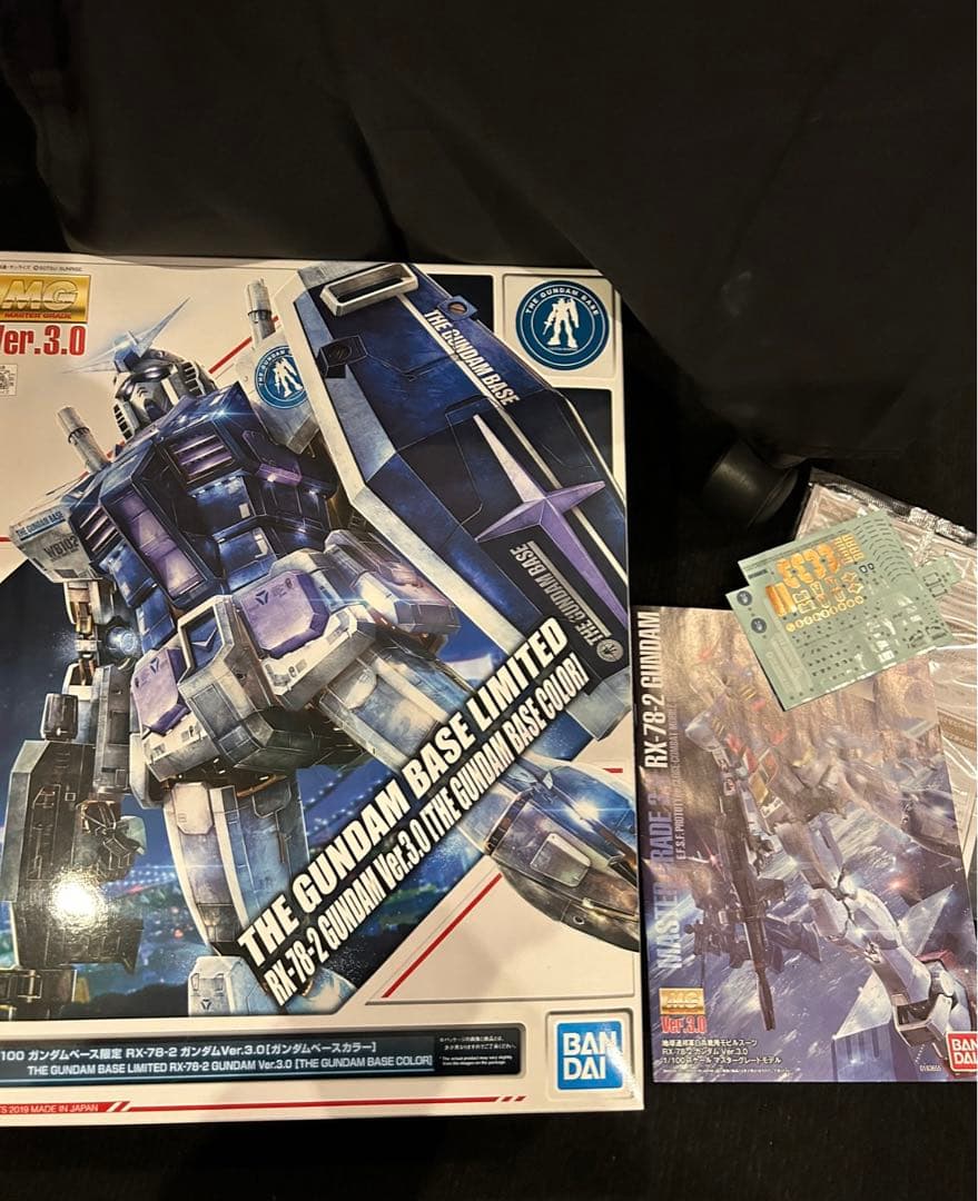 最終値下げ MG1/100LED ガンダムBASE LIMITED 限定 全塗装 - メルカリ