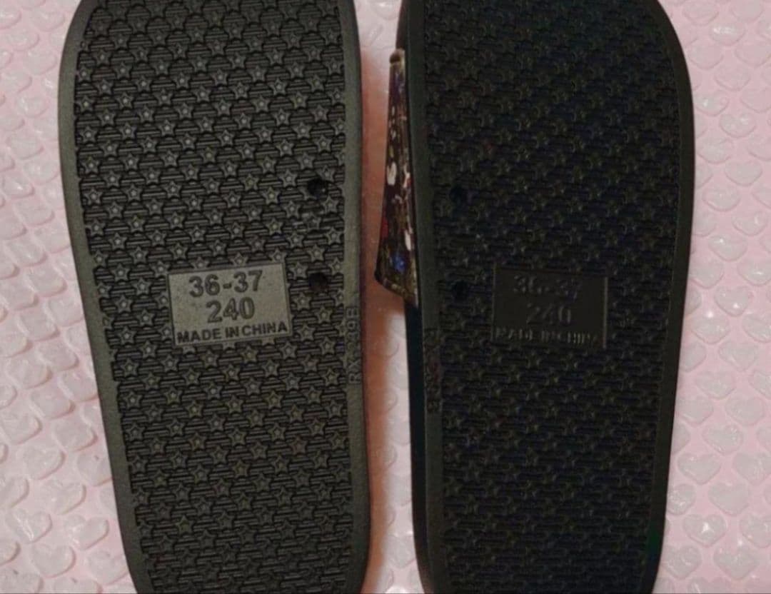 進撃の巨人】エルヴィン アクリルスタンド EC限定『進撃の巨人