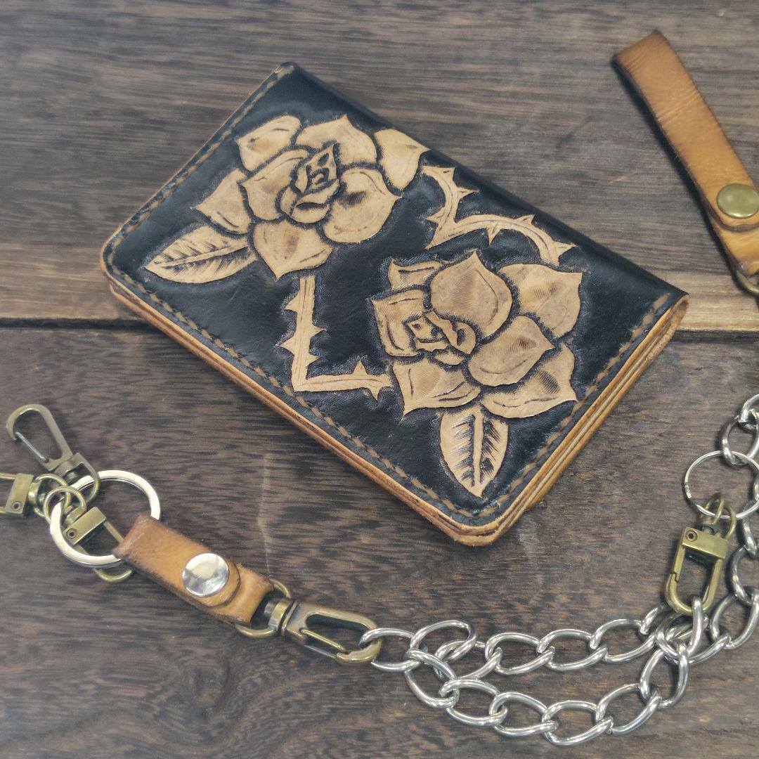 ミドルサイズ トラッカーウォレット 黒×ムラ茶 バラのハート(76)