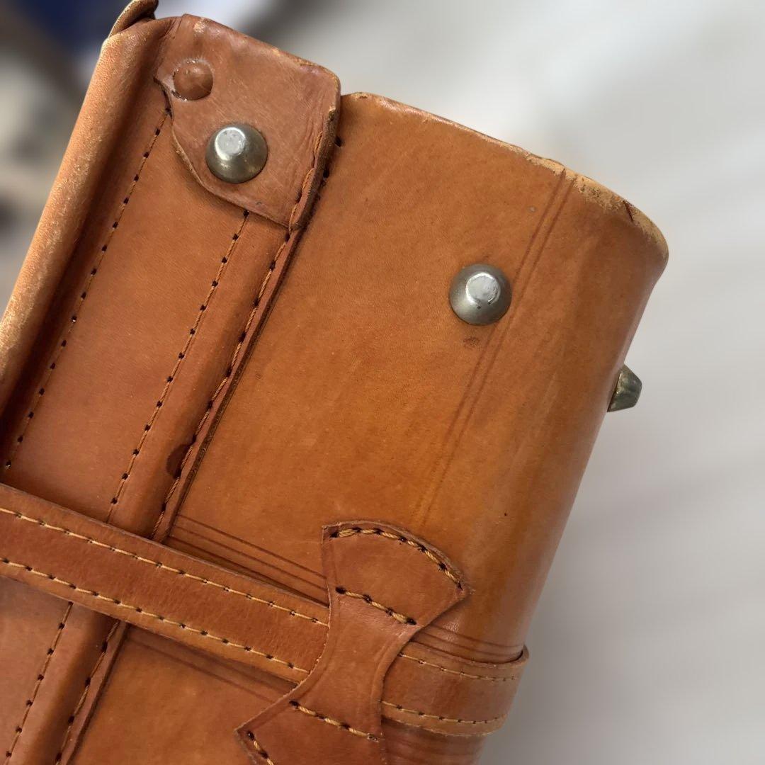 革製 トランク クラシック スーパーセブン｜ケータハム 新型「スーパー