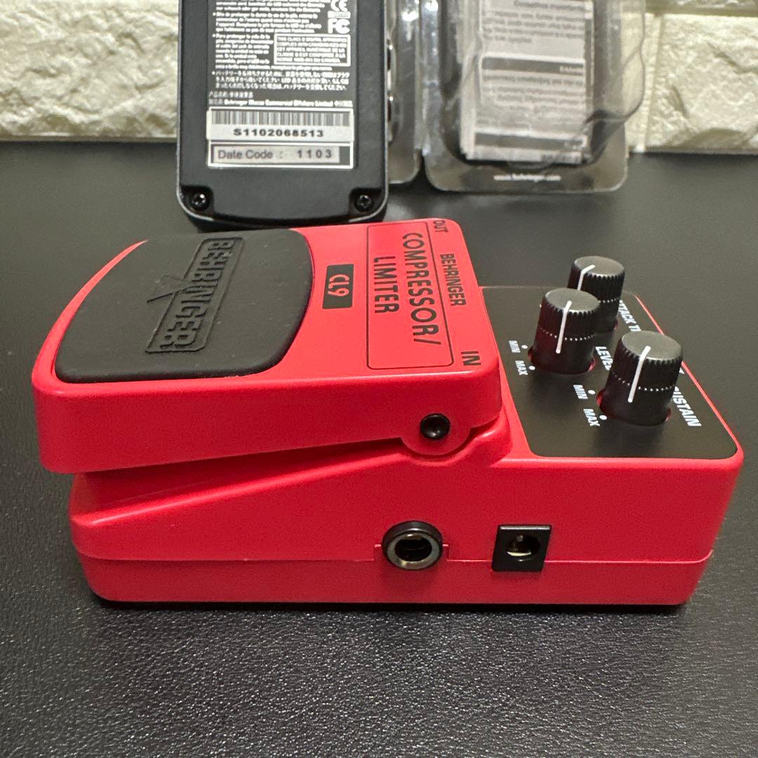 美品　Behringer ギターエフェクター2点セット　元箱付き