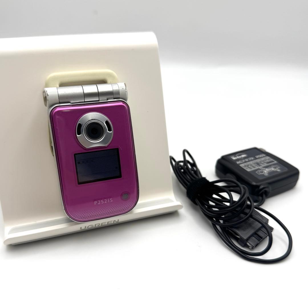 動作品 ドコモ P252iS ガラケー 携帯電話 ピンク フィーチャーフォン