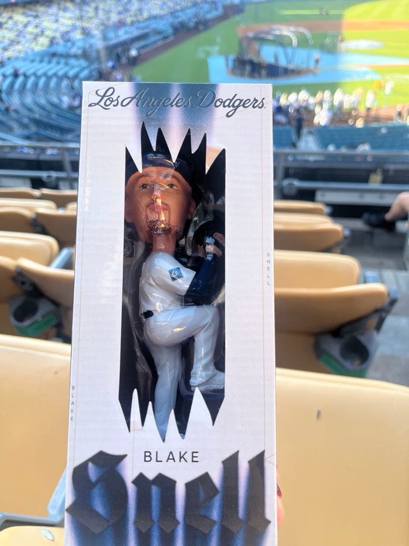 ドジャース ブレイク・スネル ボブルヘッド 6/16 来場者限定 - メルカリ