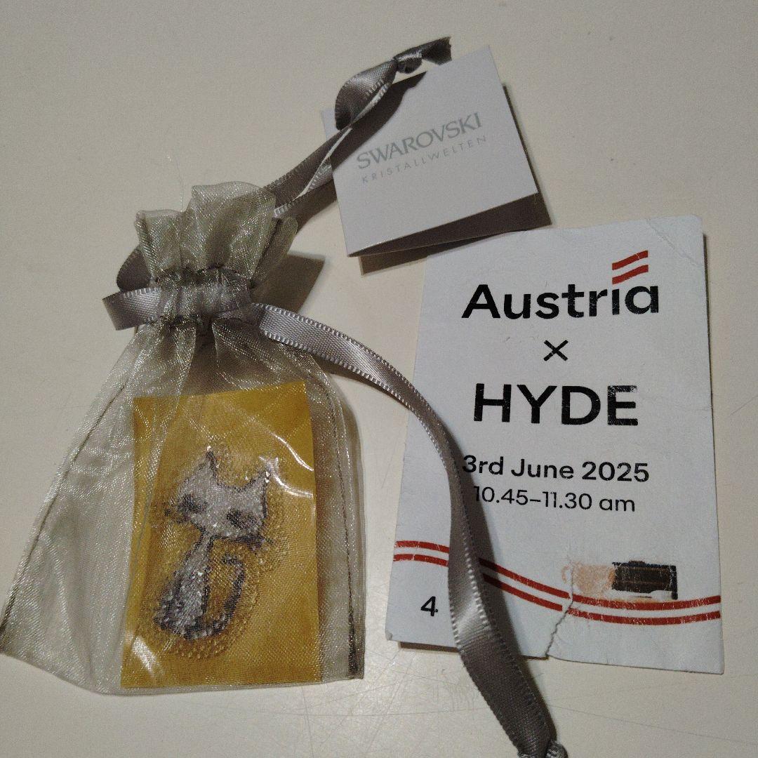 大阪万博 オーストリア HYDE Edyh ステッカー スワロフスキー