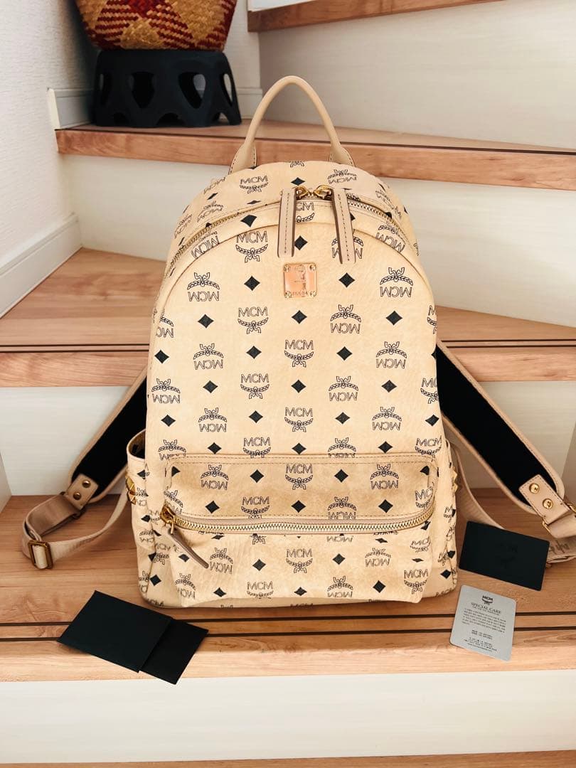 Yuji Ashik… の描いた猫 BARで飲む猫(人)