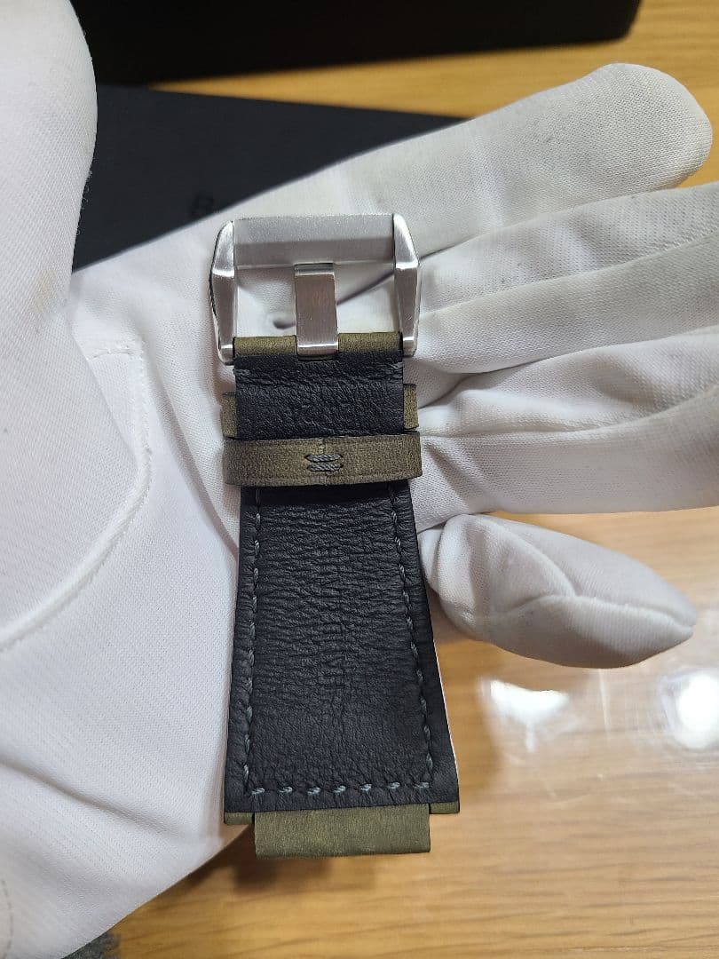 【限定値下げ　付属品欠品無し】Bell & Ross BR03 GREY LUM