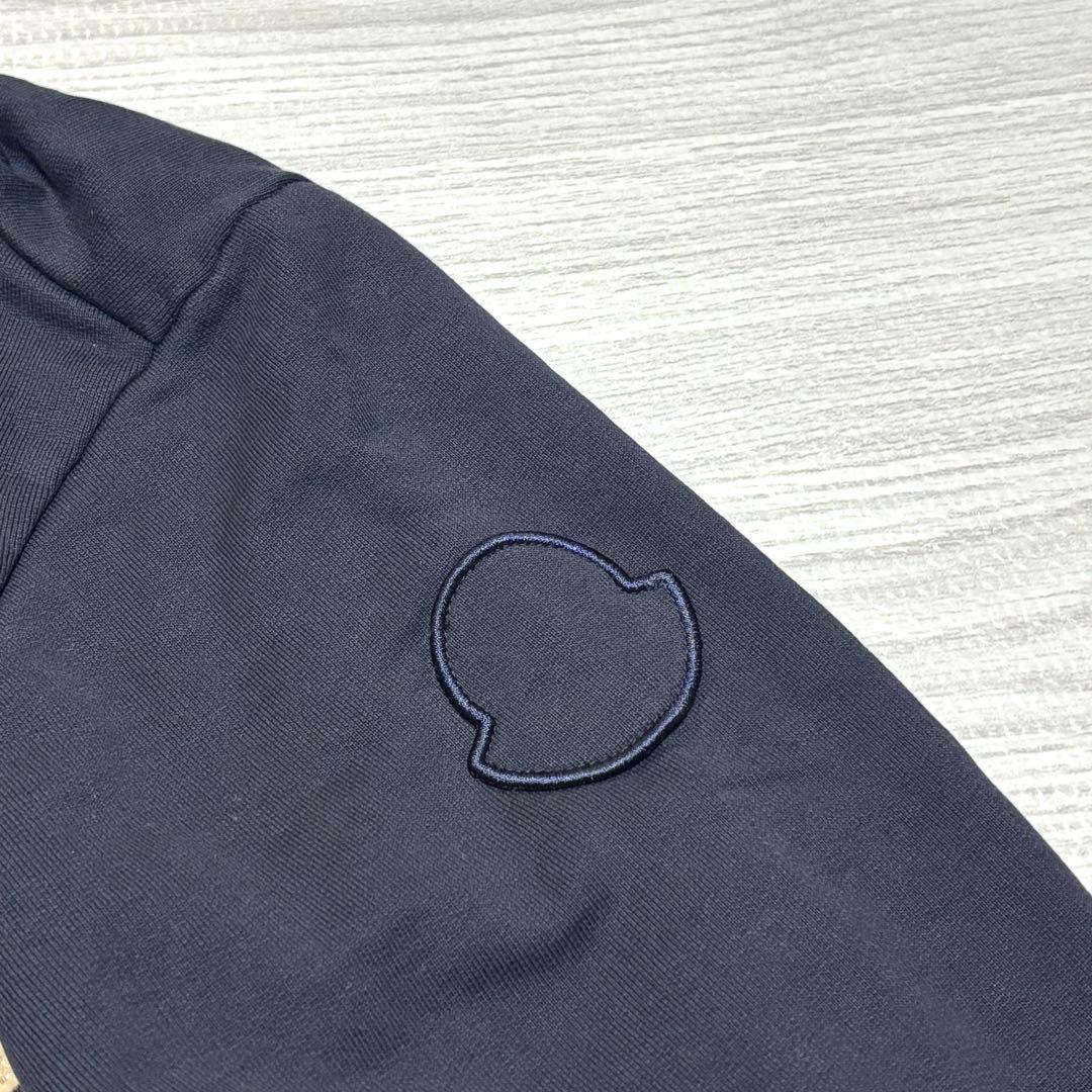 【極美品】モンクレール　フーディ　パーカー　XLサイズ