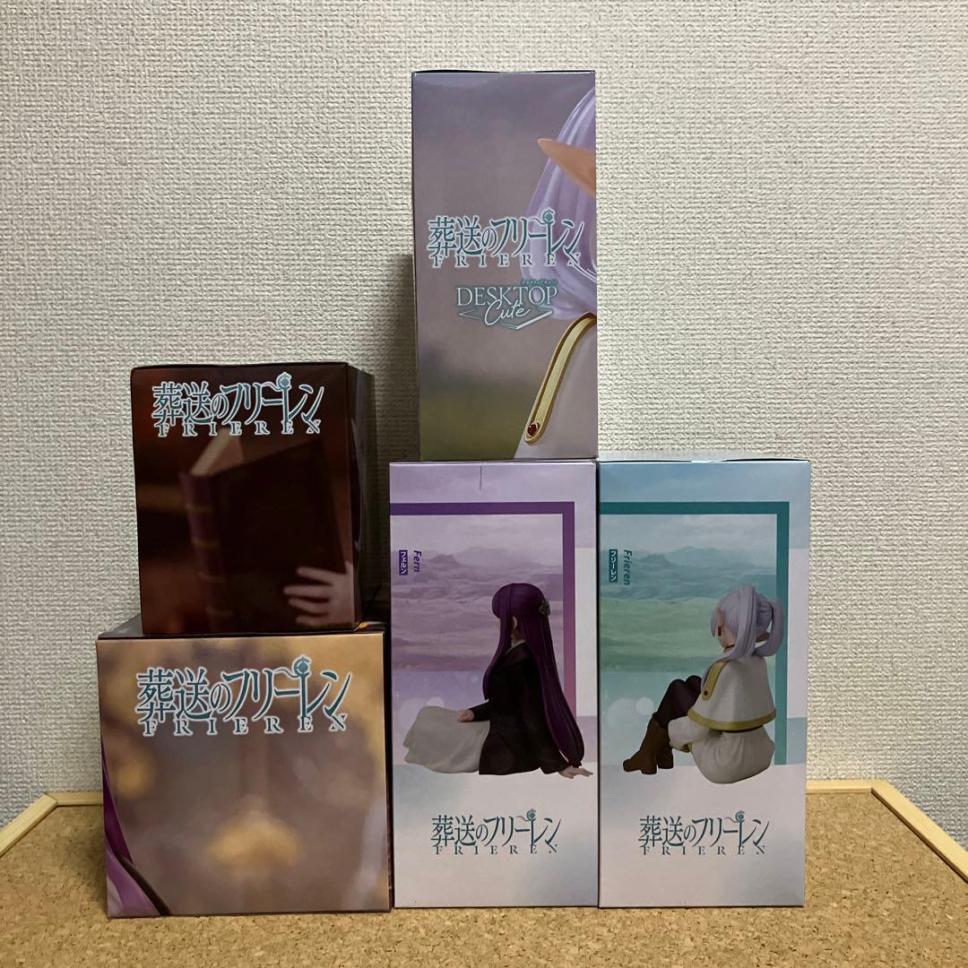 葬送のフリーレン 5品＊ フリーレン フェルン DESKTOP トランク 他