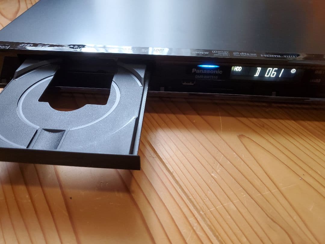 Panasonic BDレコーダー 2011年製 ブラック　500GB 　動作品