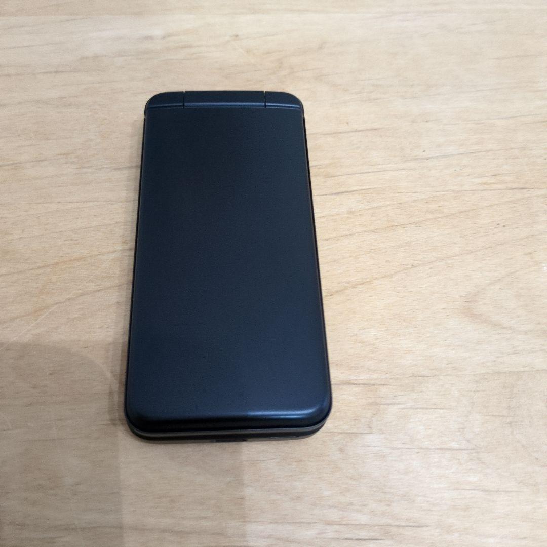 Dignoケータイ4 折りたたみ式携帯電話 ブラック SIMフリー - メルカリ