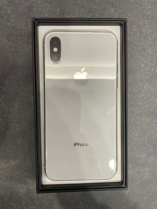 iPhone Xs Silver 256 GB SIMフリー iPhone Xs Max Silver 256 GB SIM