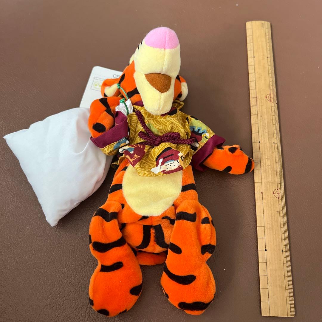 七福神くまのプーさん、ピグレット、ティガーぬいぐるみ3体廃盤品