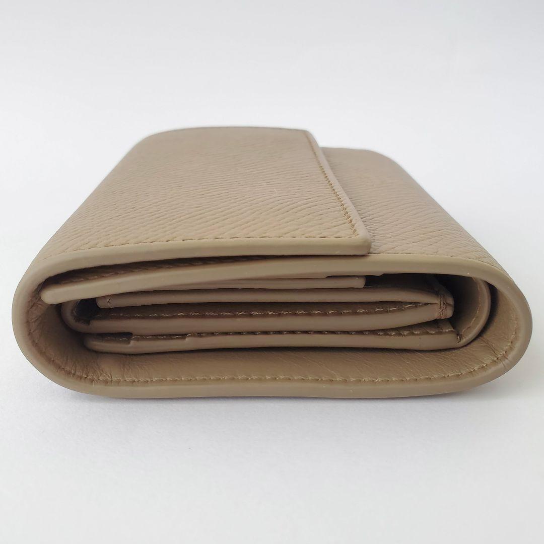 CELINE　3つ折り財布　スモールトリフォールドウォレット　モカベージュ