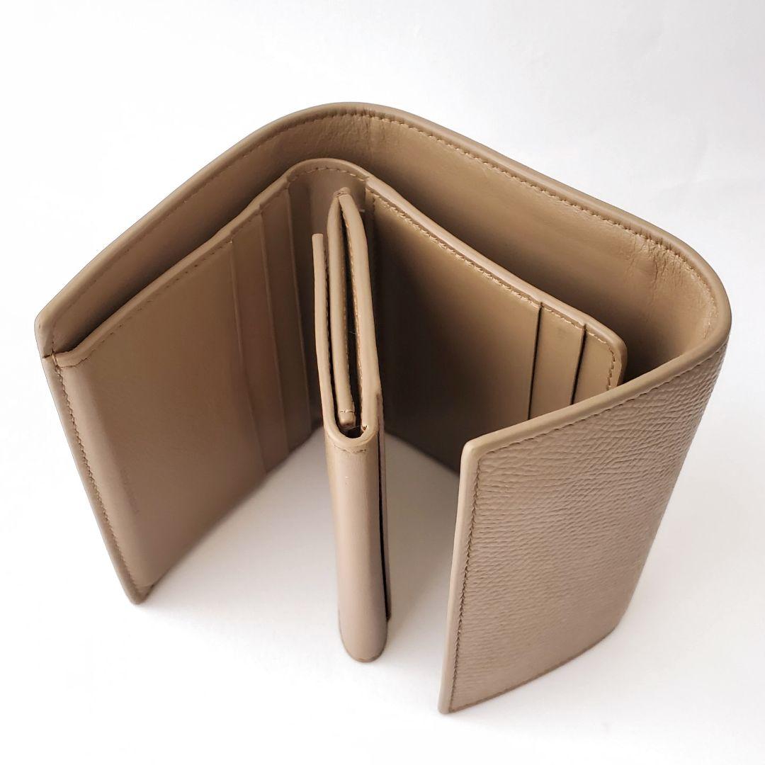 CELINE　3つ折り財布　スモールトリフォールドウォレット　モカベージュ