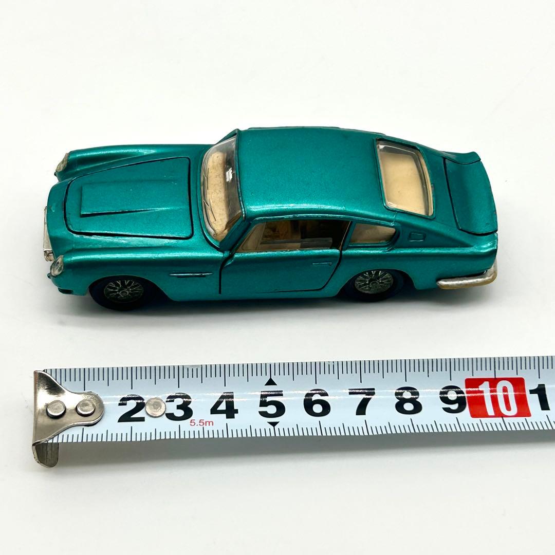 DINKY TOYS ASTON MARTIN ダイキャスト製ミニカー 英国製