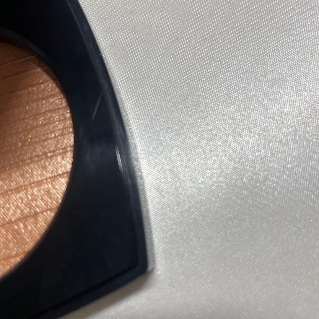 レベージュヘルシーゴールデングロウパウダー　エクラドゥ　ソワール【限定品】