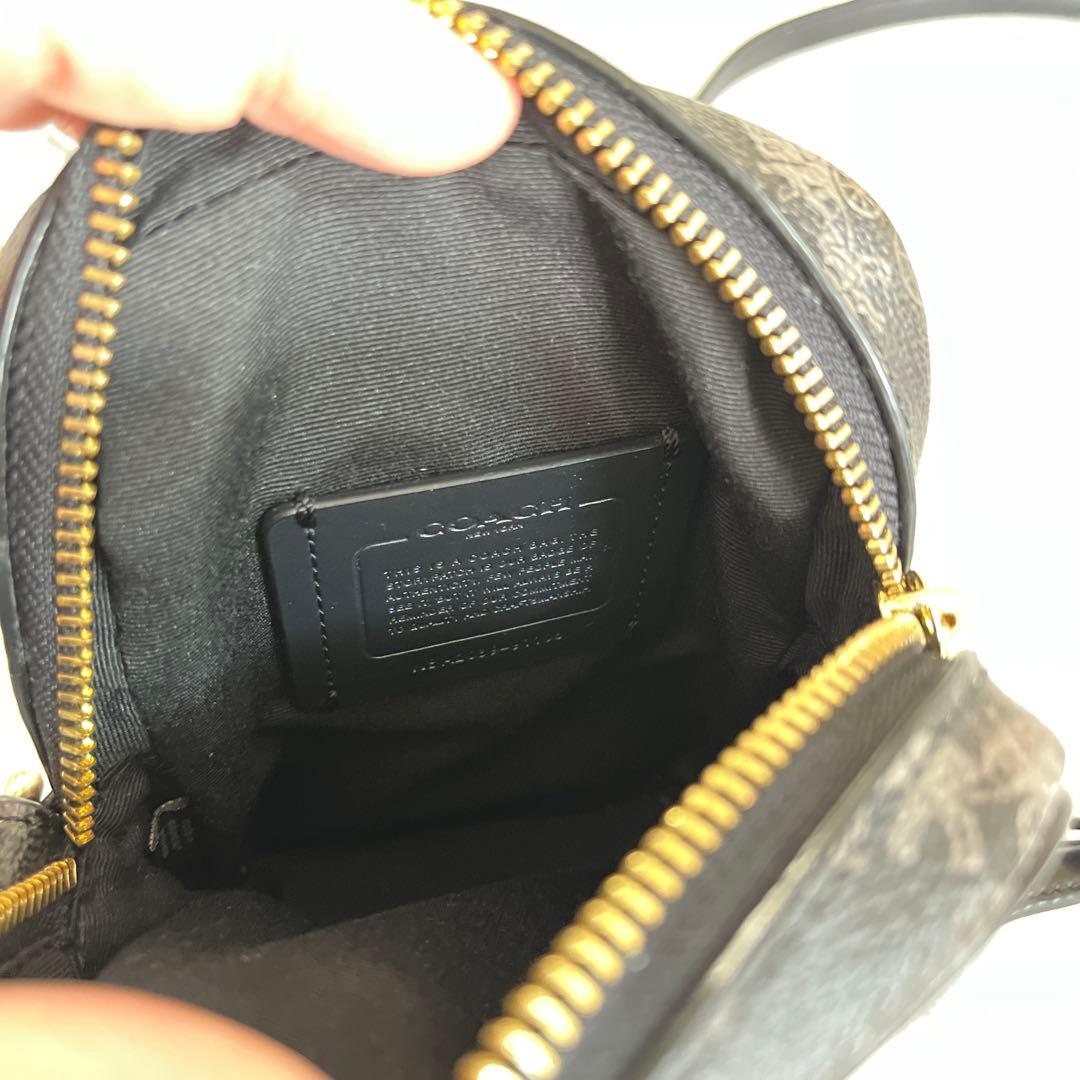 COACH ブラック ショルダーバッグ　コーチ