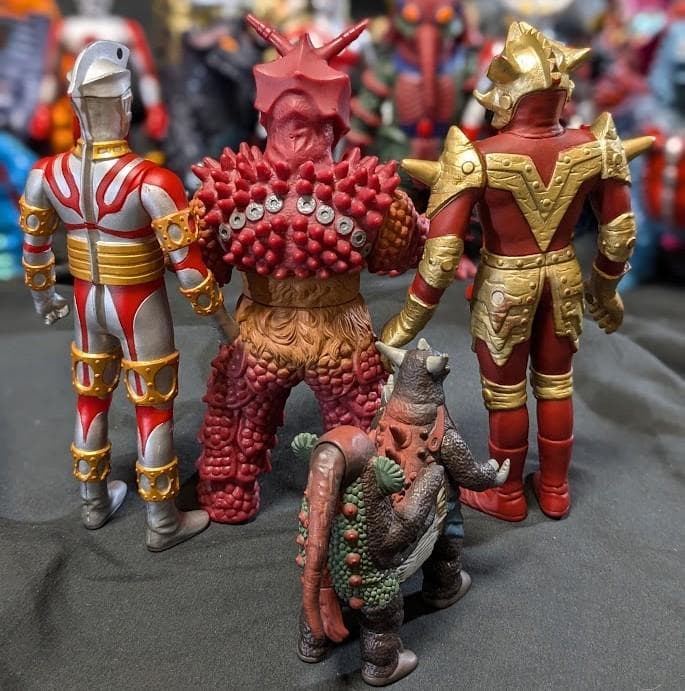 ウルトラマンA＆登場超獣・異次元人（バンダイ）ソフビ18体セット＋1