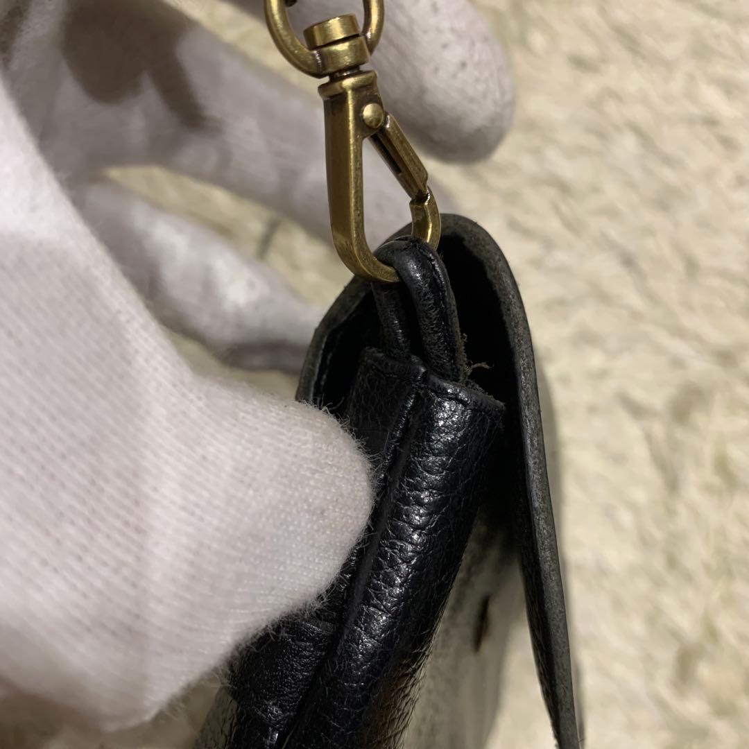 極美品✨イルビゾンテ ショルダーウォレット ブラック ロゴ レザー 革