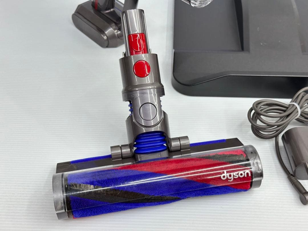 2024年製 ダイソン掃除機 SV21 本体 ヘッド パイプ 充電器 セット