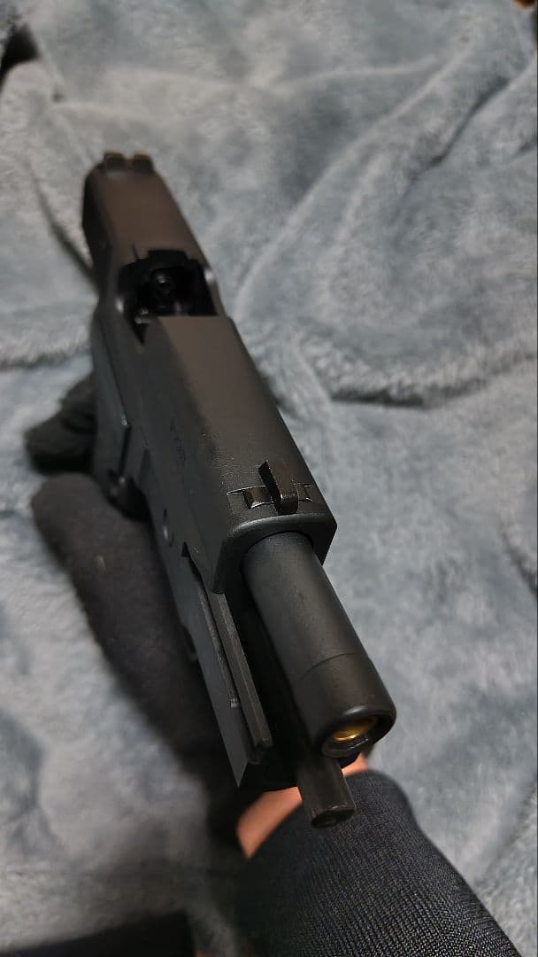 タナカ p228HW POLIZEI（スイスポリスver.）予備mg付 ガスブロ