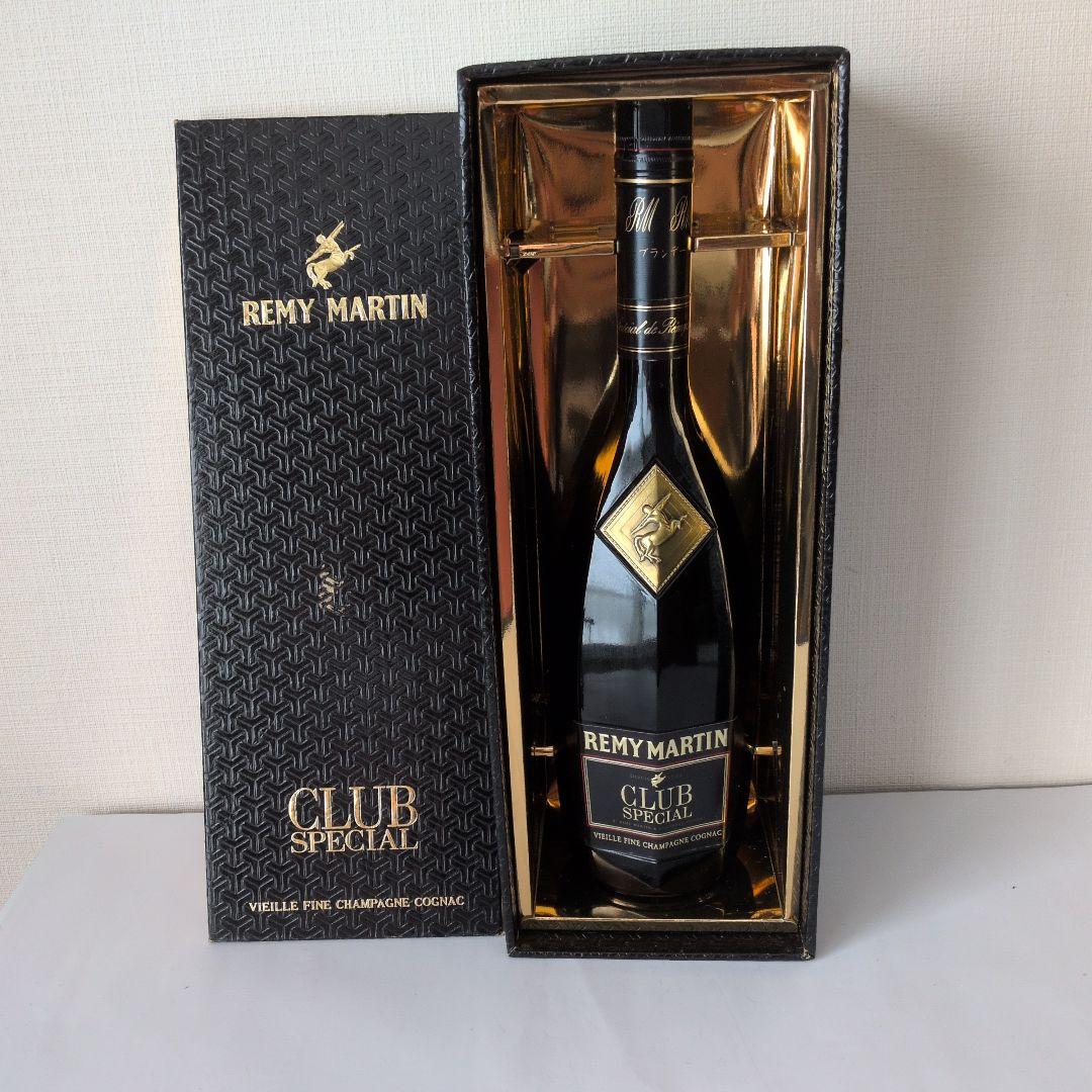 REMY MARTIN CLUB SPECIAL 700ml - メルカリ